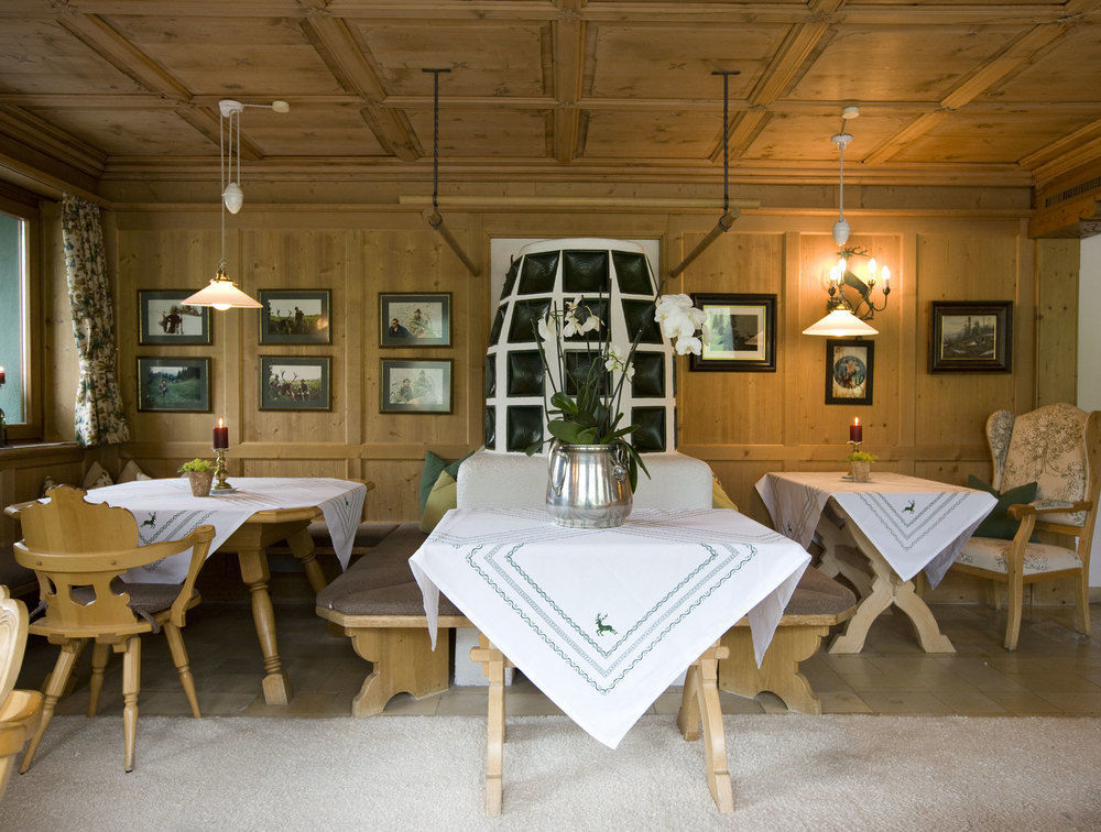 Hotel Angela Lech am Arlberg Restoran fotoğraf